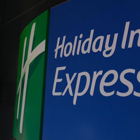 Holiday Inn Express - Istanbul - Atakoy Metro, An Ihg Hotel Eksteriør billede